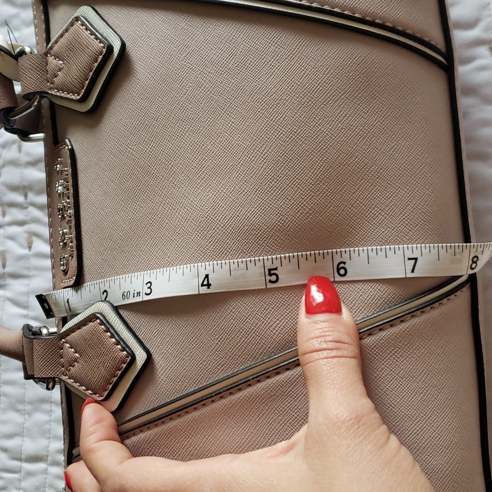 Guess Women Bag, Color Blush Multi, Group: Aviana, Size OS. - Picture 11 of 11